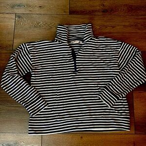 Vineyard Vines 1/4 zip Sweatshirt - Size Women’s XS